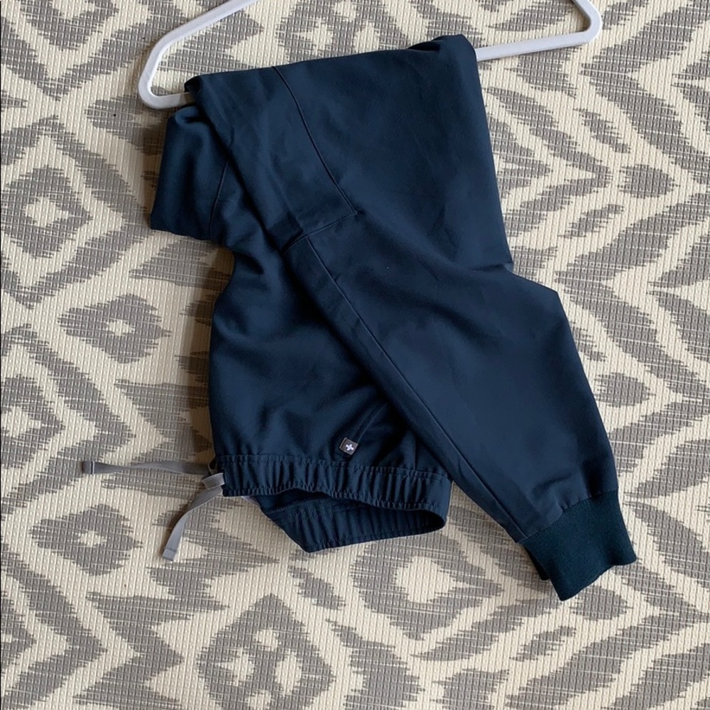 Men’s medium scrub jogger bottom